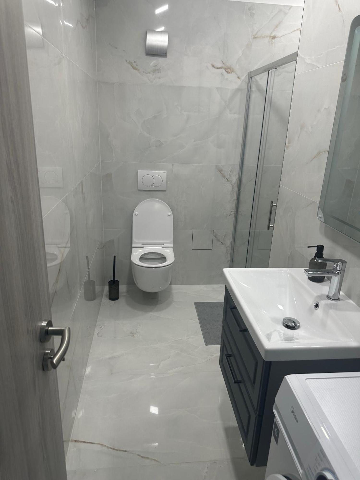זאדאר Apartment Roni מראה חיצוני תמונה