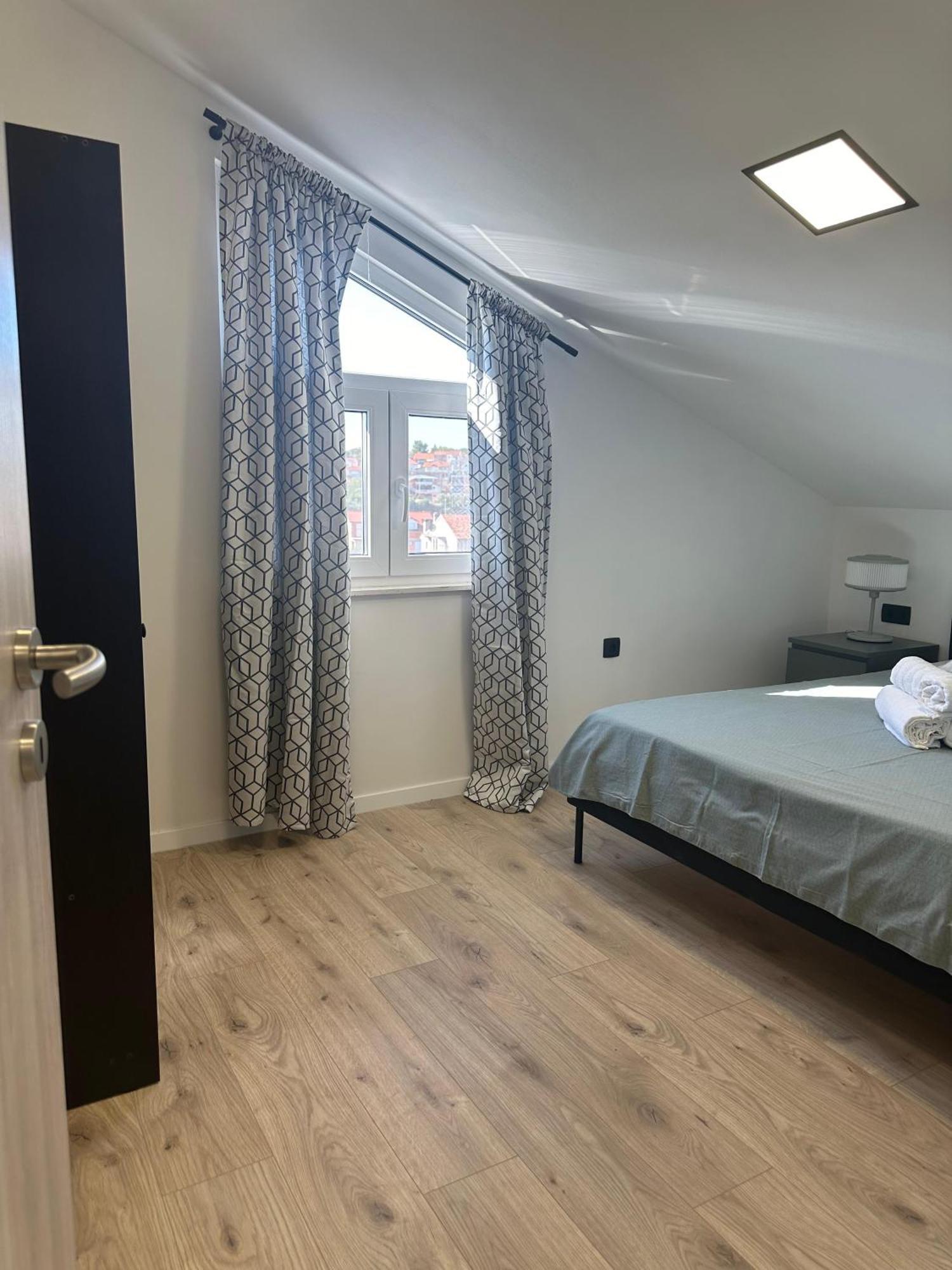 זאדאר Apartment Roni מראה חיצוני תמונה